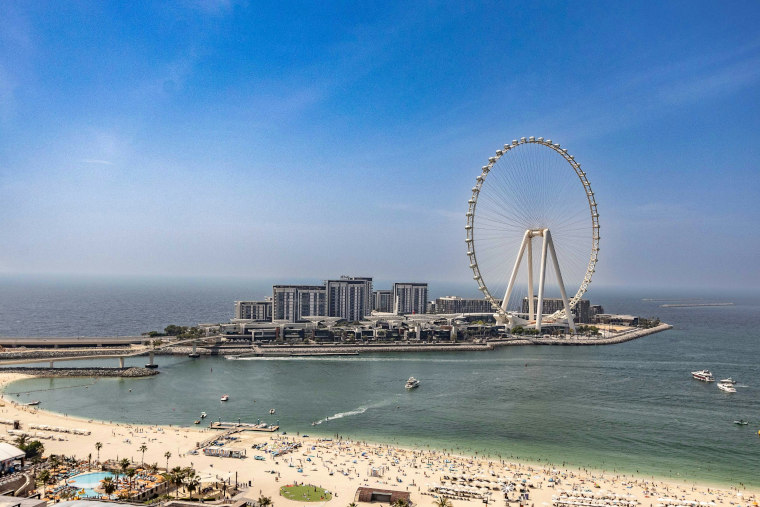 Where can one find the observation wheel in Dubai