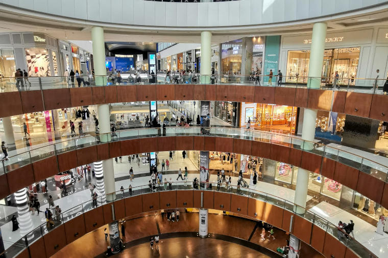 Универмаги в Dubai Mall
