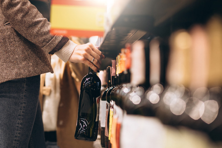 Places Where You Can Buy Alcohol in Dubai Places Where You Can Buy Alcohol in Dubai