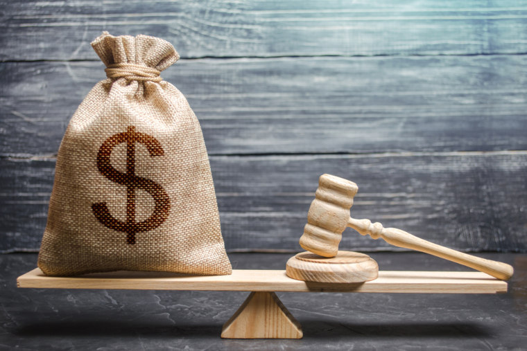 Какой штраф за курение в торговом центре